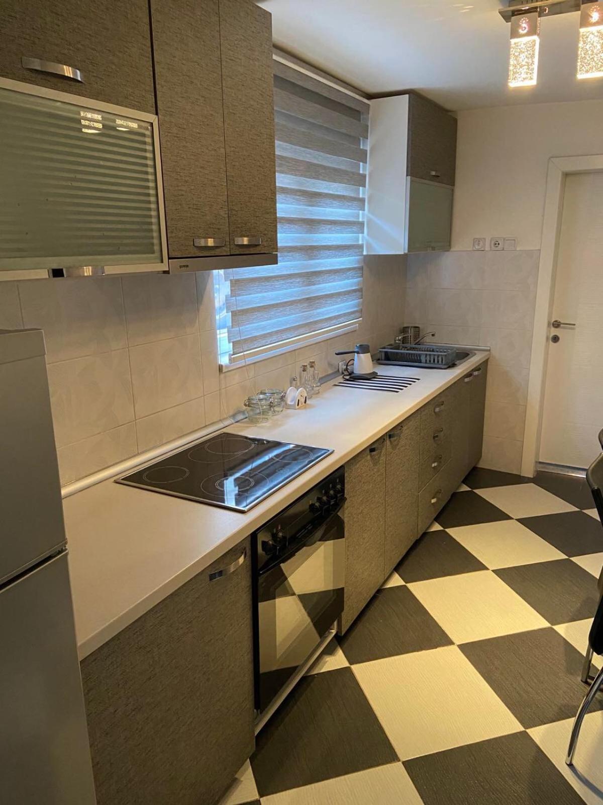 Downtown Apartment Nis Exterior photo