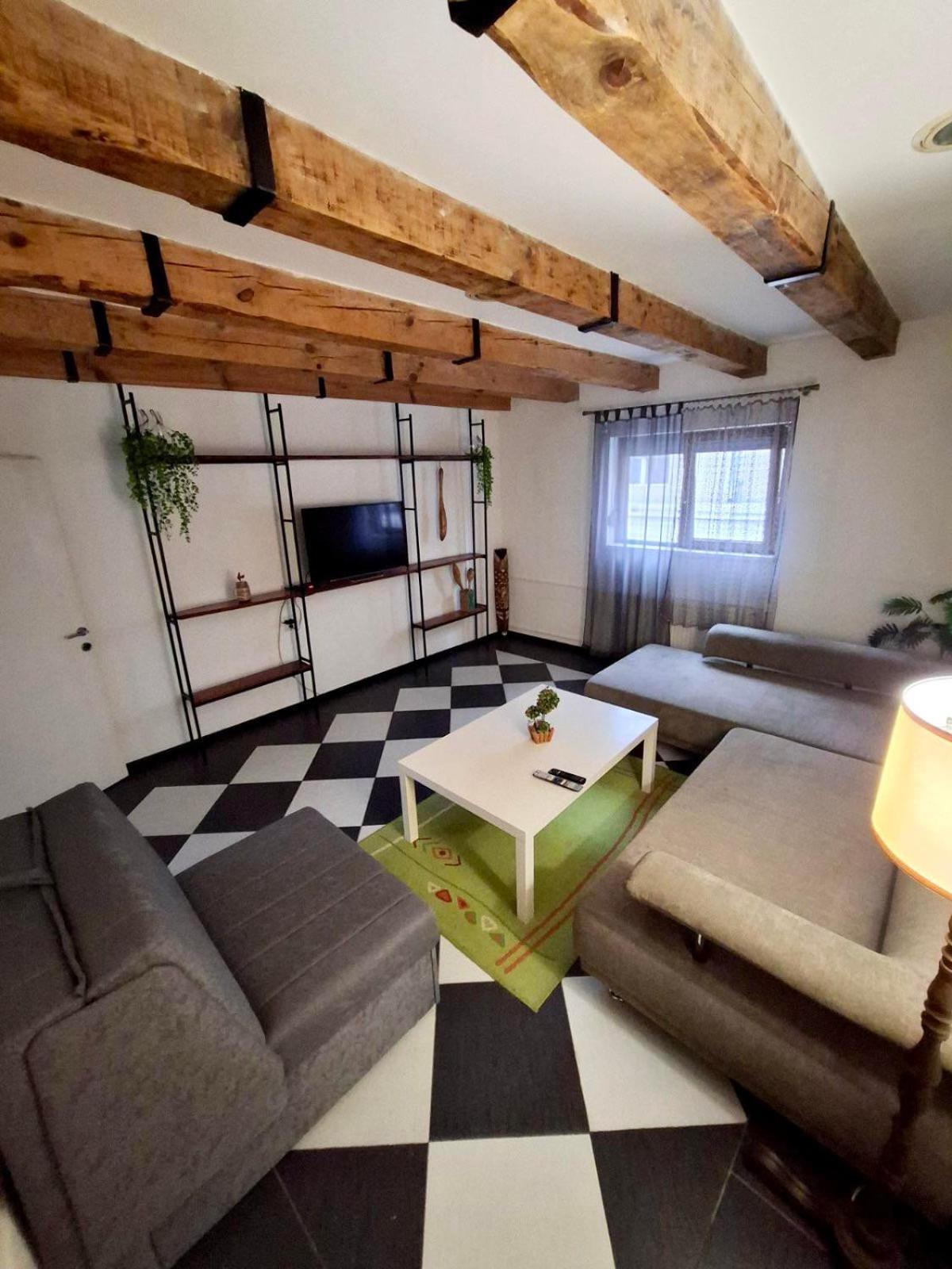 Downtown Apartment Nis Exterior photo